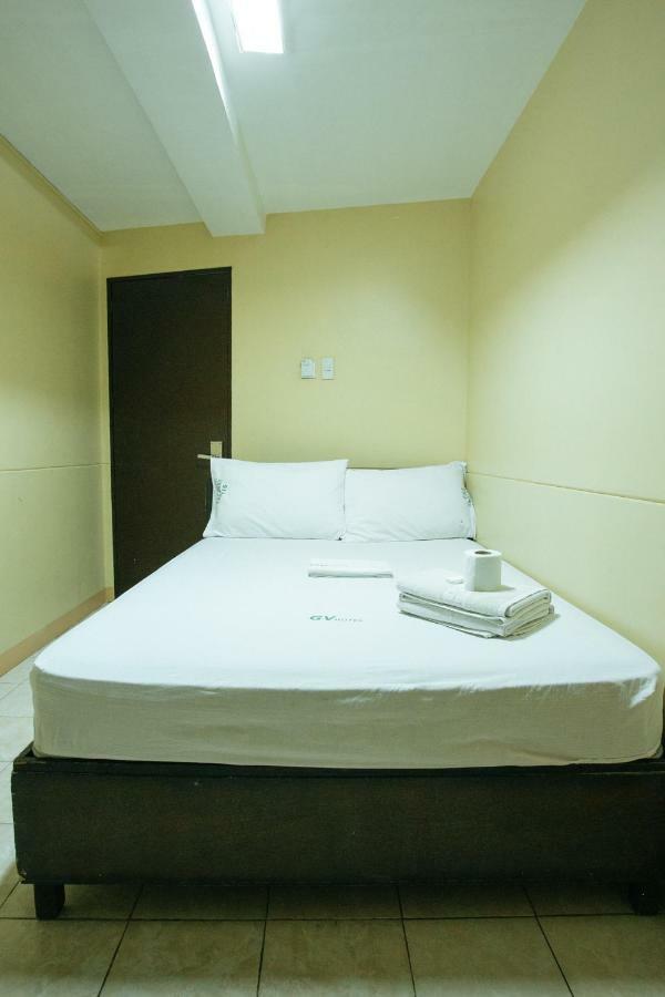Gv Hotel - Talisay City Dış mekan fotoğraf